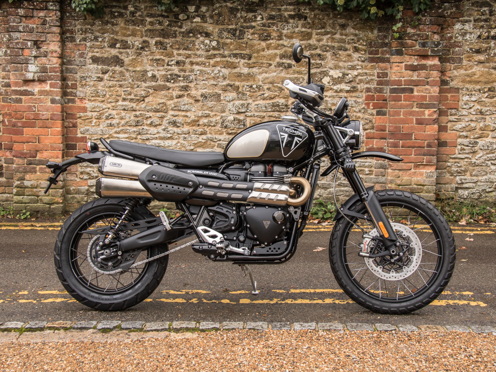 Triumph scrambler 1200 xe deals james bond