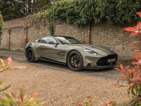 2025 Aston Martin  Vanquish
