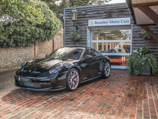 2022 Porsche  992 GT3 Touring - PDK