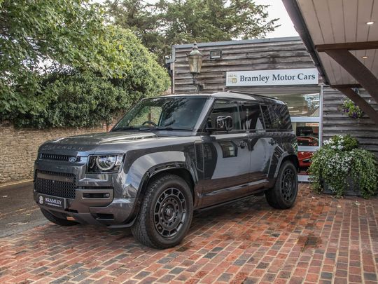 2025 Land Rover  Defender OCTA Edition One